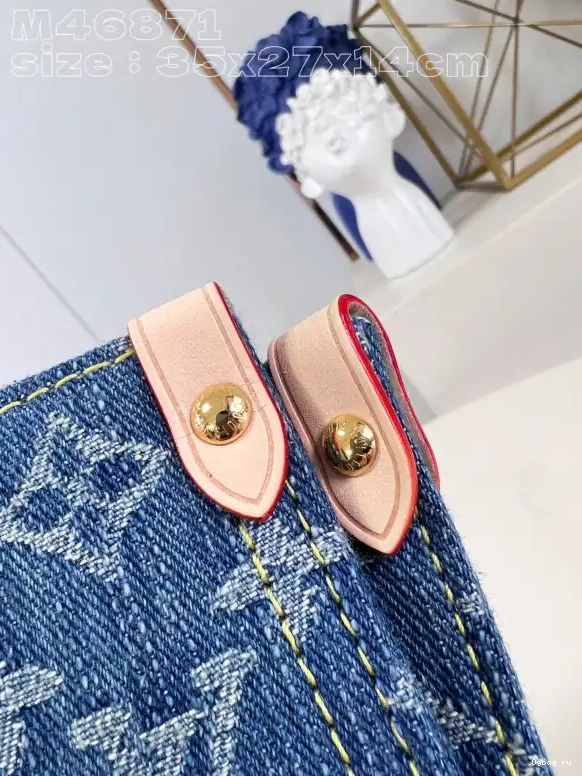 MM ONTHEGO VUITTON LOUIS 0515